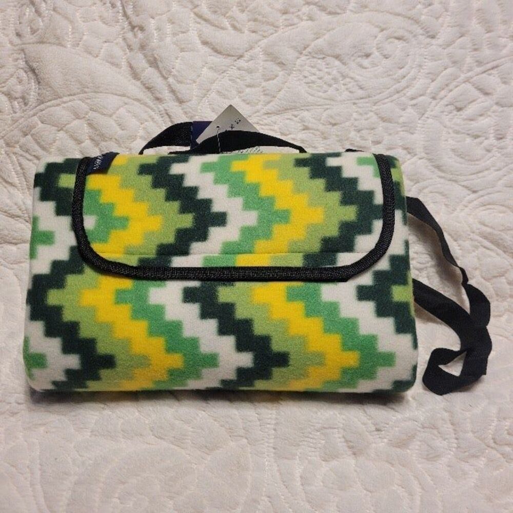 Monstar Outdoor Blanket Fleece Waterproof Backing Travel Beach Easy Carry New